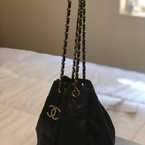 Vintage Chanel bucket bag - Picture 5 of 8